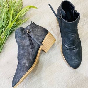 NEW Corky’s Butternut Black Metallic Boots